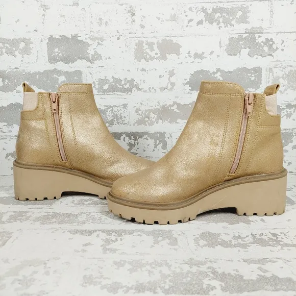 NEW Dolce Vita Rielle Girls Sparkly Tan Faux Leather Pull On Ankle Boots E495