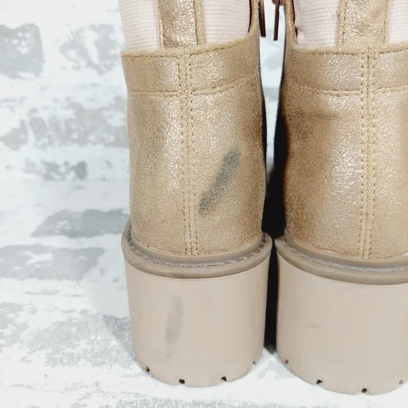 NEW Dolce Vita Rielle Girls Sparkly Tan Faux Leather Pull On Ankle Boots E495