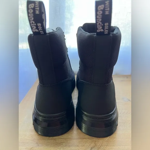 New Dr Martens COMBS WOMEN'S POLY CASUAL BOOTS Size 9