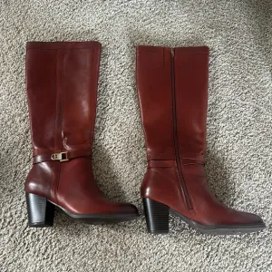 New Giani Bernini 9M Genuine Leather Cognac Rozario Winter Boot