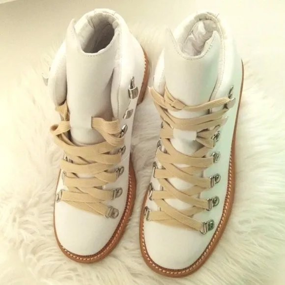 New In Box Jeffrey Campbell Nazko White Ankle Lace Up Boots Women Size US 8.5M