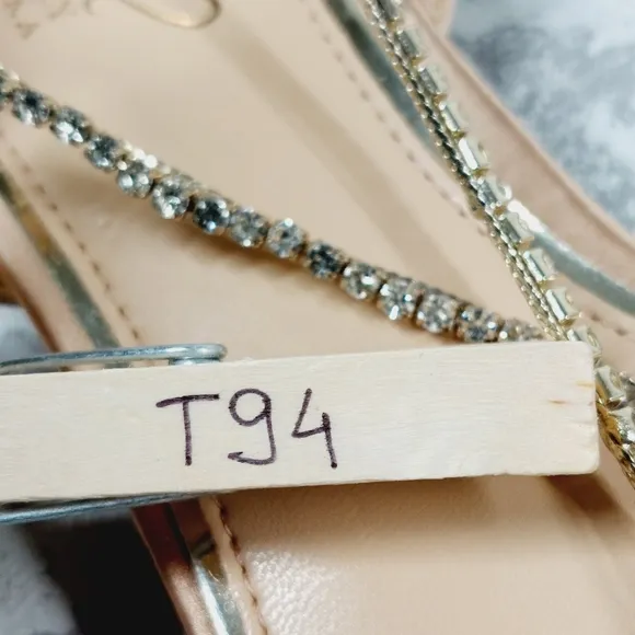 New Jewel Badgley Mischka Alanna Ballet Flats T94