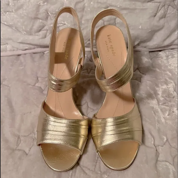 NEW KATE SPADE HELEN METALLIC GOLD STRAPPY HEEL
