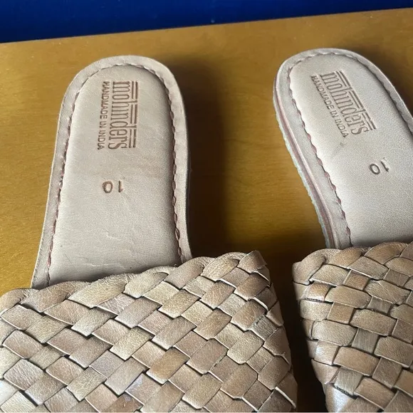 NEW Mohinders Woven Tan Slide Sandals in honey leather open toe fits size 9