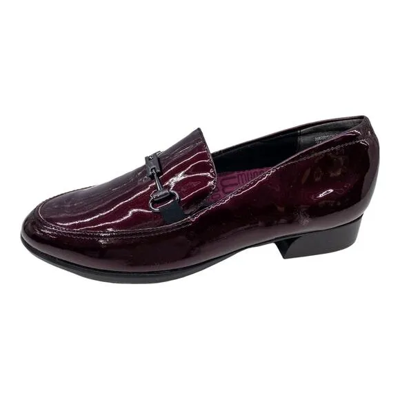 New Munro Shoes Harrison II Ruby Red Patent Leather Bit Accent Loafers 7