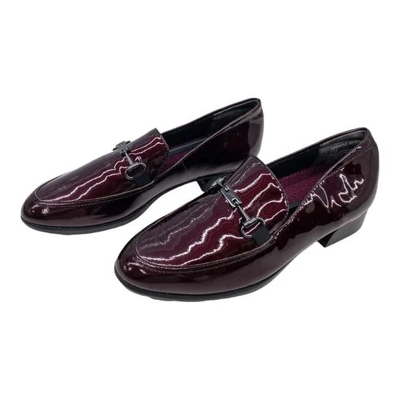 New Munro Shoes Harrison II Ruby Red Patent Leather Bit Accent Loafers 7