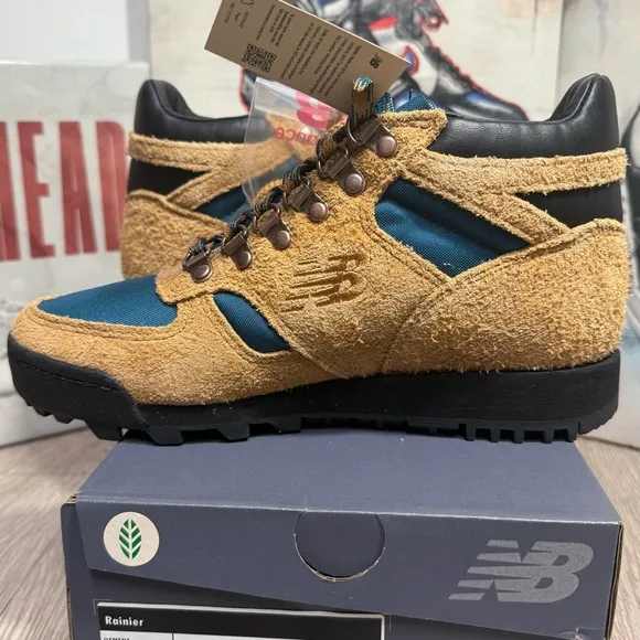 New New Balance Men's Size 5.5/ 7 Women Rainier Hiking Boots Cordura Vibram