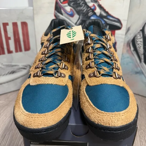New New Balance Men's Size 5.5/ 7 Women Rainier Hiking Boots Cordura Vibram