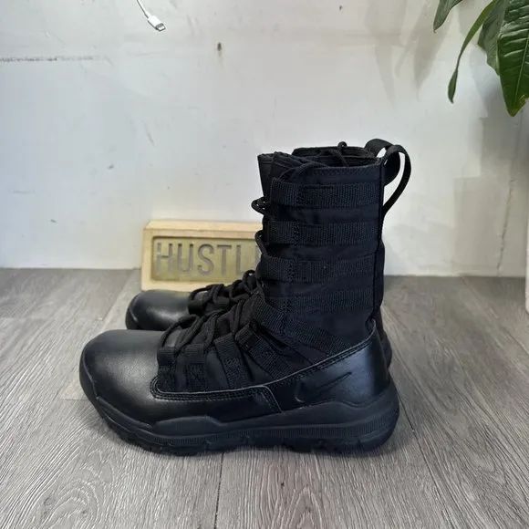 NEW Nike SFB Gen 2 8&quot; Tactical Hiking Boots Triple Black 922474-001 Men 6 W 7.5