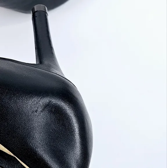 New! Rockport Total Motion Plain Pump Pointed Toe Heel in Smooth Black Leather