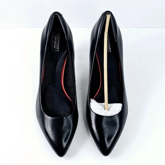 New! Rockport Total Motion Plain Pump Pointed Toe Heel in Smooth Black Leather