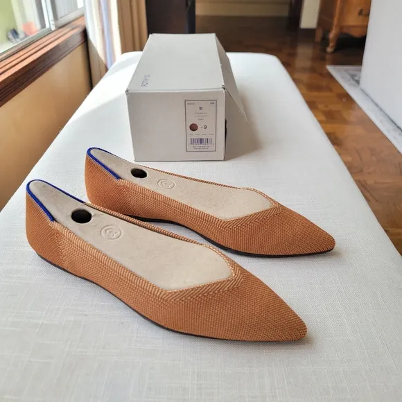 New! Rothy’s sz 9 Fawn Tan Brown Caramel Point Points Ballet Flats Shoes NWT