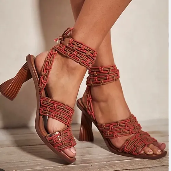 NEW Sam Edelman Harleigh Ankle Wrap High Heel Shoes Size 9