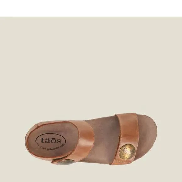 NEW TAOS women's luckie sandals in caramel cara (disc)