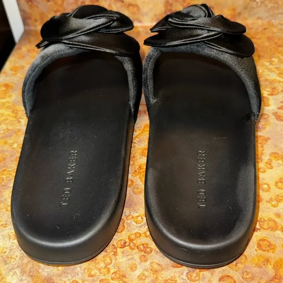 NEW Ted Baker Women's Black Ally Rose Sandal
