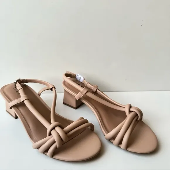 NEW! Torid strappy square heel sandals tan Size:10WW