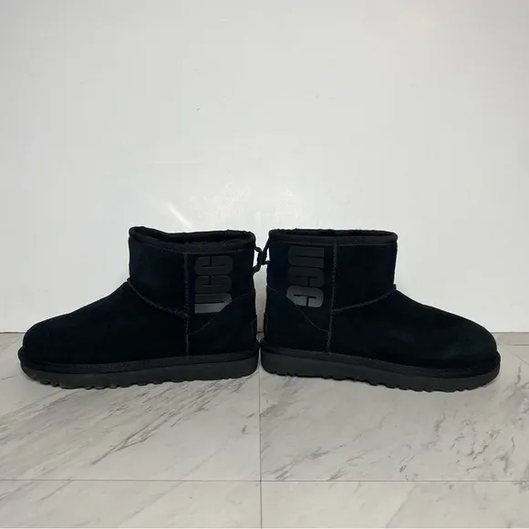 New! UGG Side Logo Mini Winter Boot 5