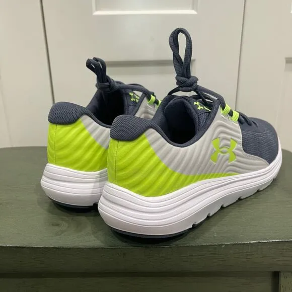 NEW UNDER ARMOUR BOYS OUTHUSTLE RUNNING SHOES SZ 6.5Y - 9099