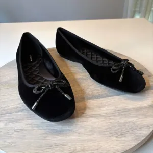 New without Box Birdies The Hummingbird Black Velvet Ballet Flats Shoes Size 11