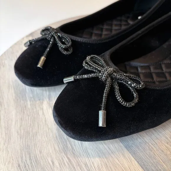 New without Box Birdies The Hummingbird Black Velvet Ballet Flats Shoes Size 11