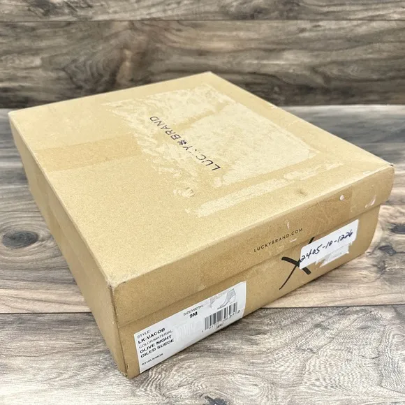 NIB Lucky Brand Vacob 9M Open Toe Perforated Block Heel Ankle Bootie Olive Suede