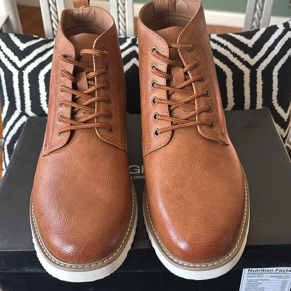 NIB men’s Nick Graham Sz 9.5 chukka lace up business to casual brown boots