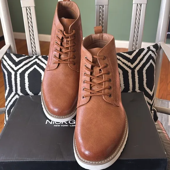 NIB men’s Nick Graham Sz 9.5 chukka lace up business to casual brown boots