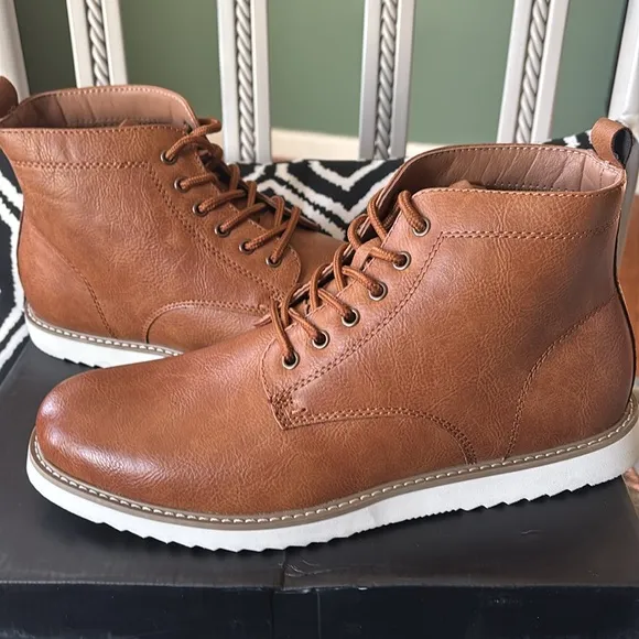 NIB men’s Nick Graham Sz 9.5 chukka lace up business to casual brown boots