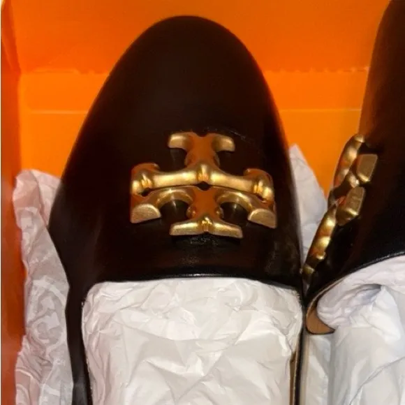 NIB Tory Burch Black Eleanor Goat Leather upper lining and sole size 11 Loafers