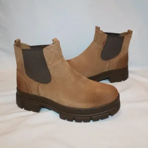 NIB‎ UGG MEN'S WATERPROOF SUEDE CHELSEA PULL ON WINTER WORK BOOTS CHESTNUT