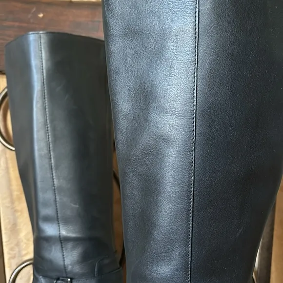 NIB women Sz 8M black leather stacked heels heels tall business casual boots