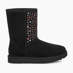 NIB Women’s Size 6 UGG W Classic Studded II Suede Winter Ankle Boots In Black