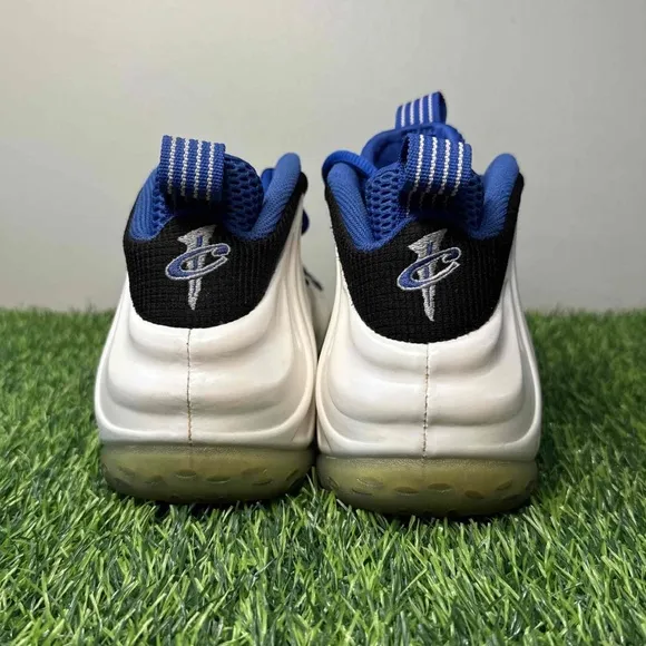 Nike Air Foamposite One Shooting Stars White Blue Black