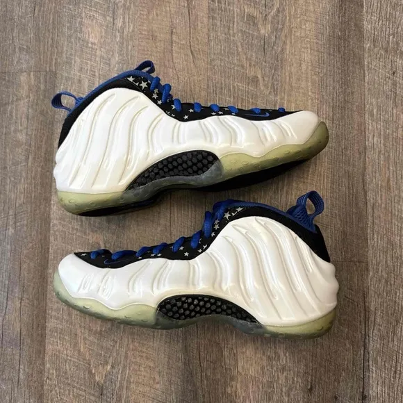 Nike Air Foamposite One Shooting Stars White Blue Black
