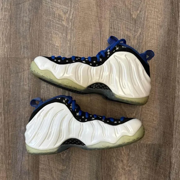 Nike Air Foamposite One Shooting Stars White Blue Black