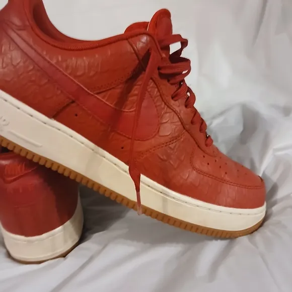 Nike Air Force 1 Men's Red Sneakers crocodile print