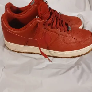 Nike Air Force 1 Men's Red Sneakers crocodile print