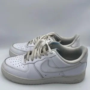 Nike Air Force One 07 Men’s White Sneakers Size 8 (315123-111)