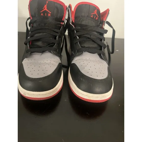 Nike Air Jordan 1 Mid (GS) Youth 7 Black, Gray Shoes Authentic Athletic Sneakers