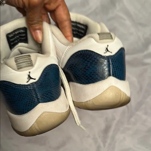 Nike Air Jordan 11 Low Snake Navy 2019 Casual Blue and White Sneakers