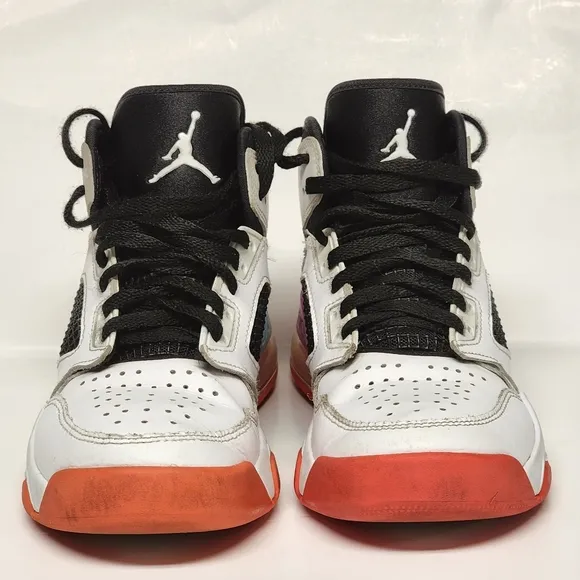 Nike Air Jordan Mars 270 GS White Hyper Violet Sneakers Shoes Boys 5.5 Y