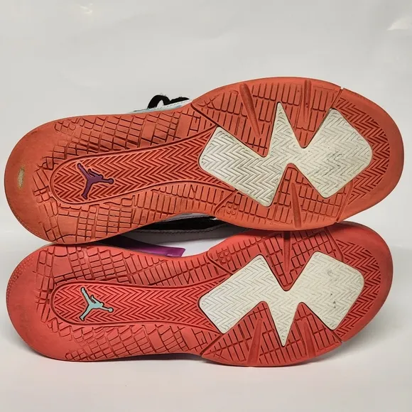 Nike Air Jordan Mars 270 GS White Hyper Violet Sneakers Shoes Boys 5.5 Y