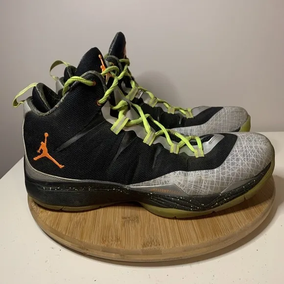 NIKE AIR JORDAN SUPER.FLY 2 Mens Size 11.5 Shoes  BLACK Gray 640315-025 Sneakers