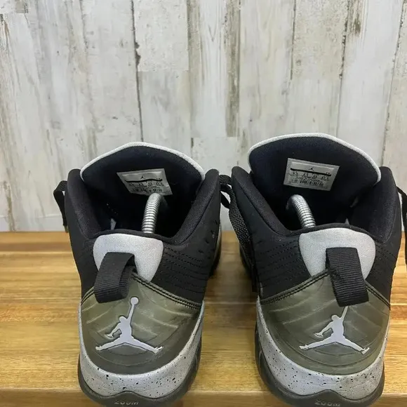 Nike Air Jordan Velocity Premium‎ Black Wolf Gray Men's Size 9.5 Sneakers