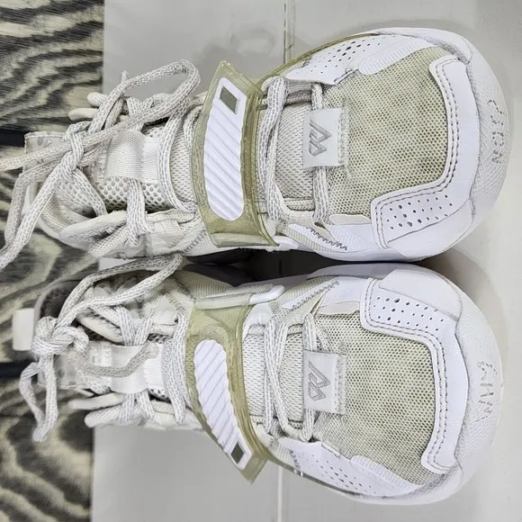 Nike Air Jordan Why Not Zer0.3 White Boys Size US 4Y Shoes Sneakers CD5804 103