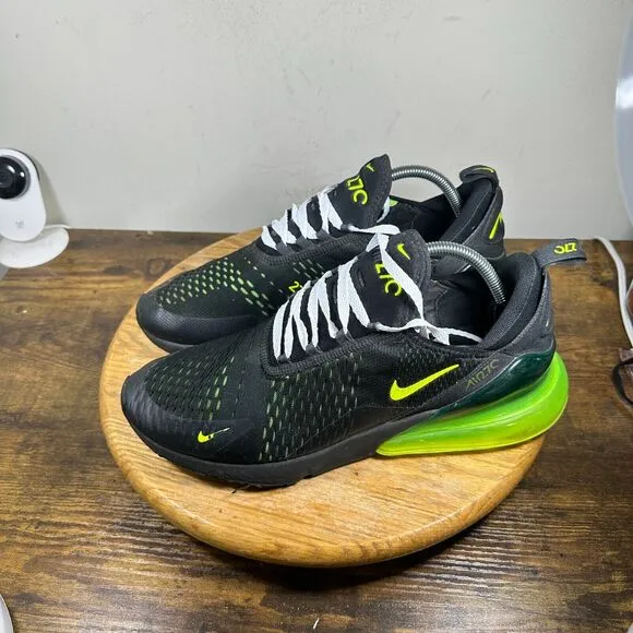 Nike Air Max 270 Black Volt Athletic Shoes Sneakers Men's Size‎ 11