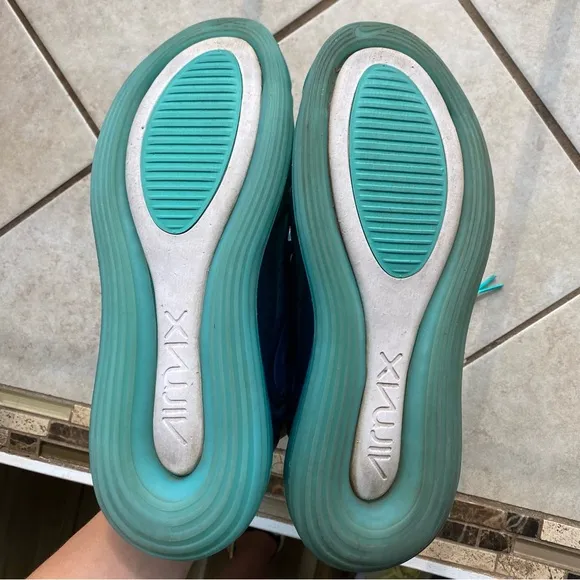 Nike Air Max 720 Blue &amp; Turquoise Sneakers Woman's Size 7