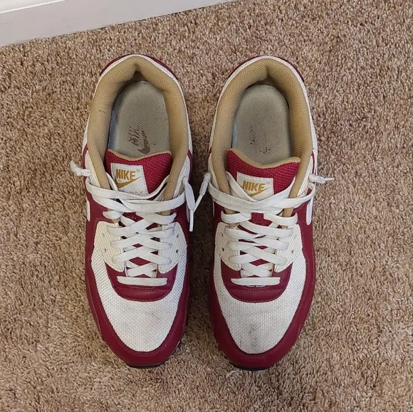 NIKE Air Max 90 White Team Red Metallic Gold Sneakers 2010 Size 12