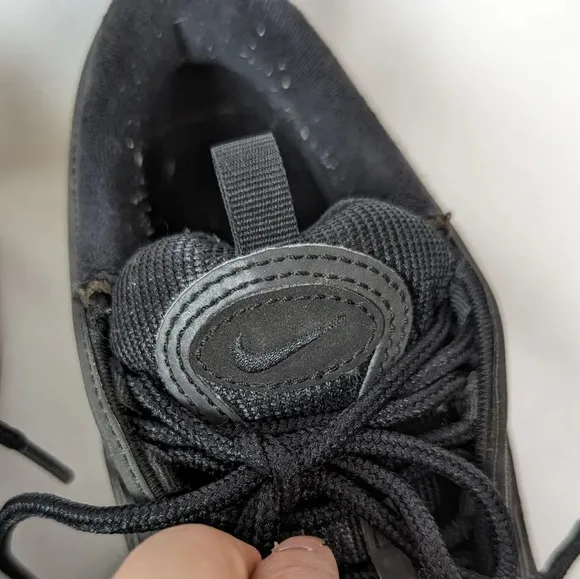 NIKE Air Max 97 Women sz. 9.5 Lifestyle Shoes Sneakers Black White Lace Up LOGO