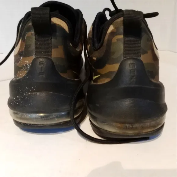 Nike Air Max Axis‎ Premium Camo Shoes sz.8.5